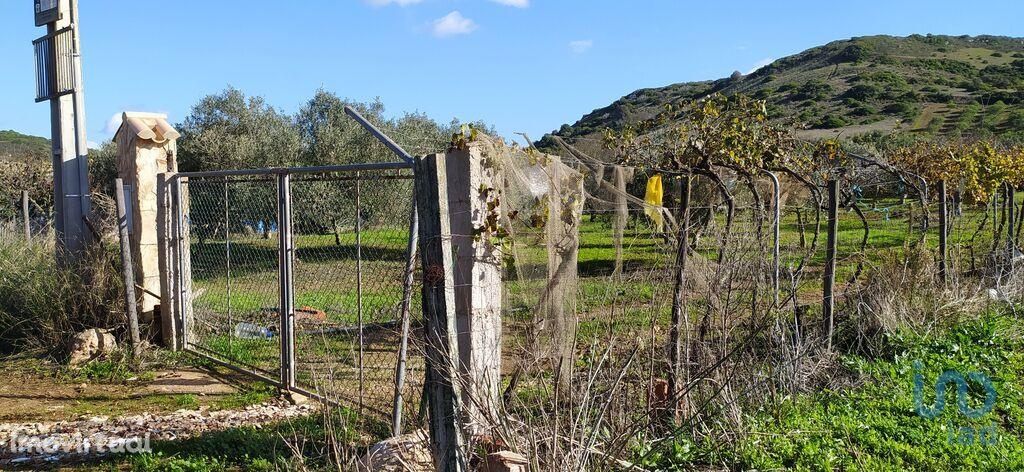 Terreno em Faro de 9640,00 m2