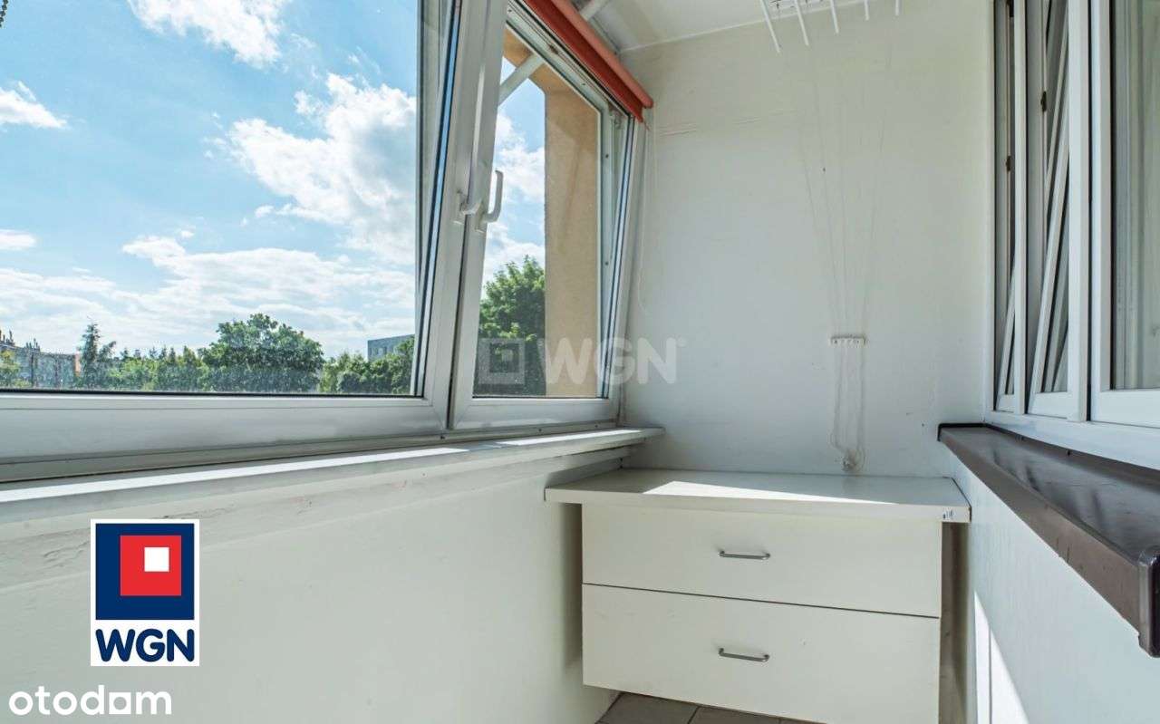 Mieszkanie 3-pokojowe, I piętro, balkon, c.o.-miejskie.-11