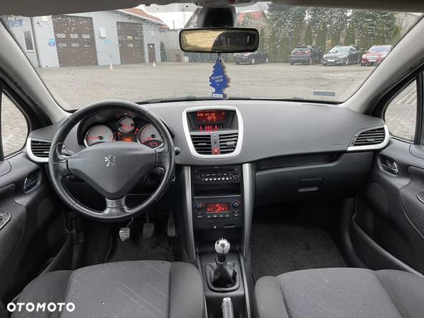 Peugeot 207 1.4 HDi Business Line - 23