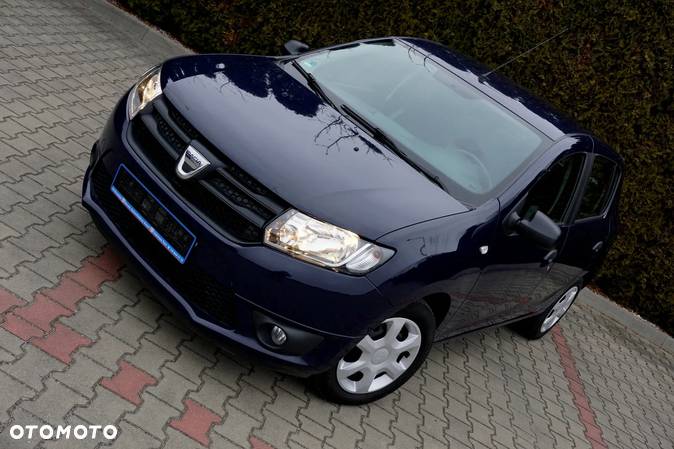 Dacia Sandero 1.2 16V 75 Essentiel - 9