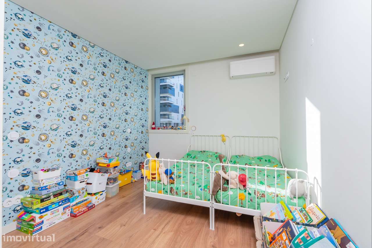 Fantástico T2 na Nova Urbanização Portela-11