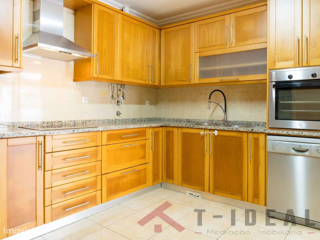 Apartamento T2 com Terraço-16