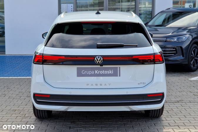 Volkswagen Passat - 6