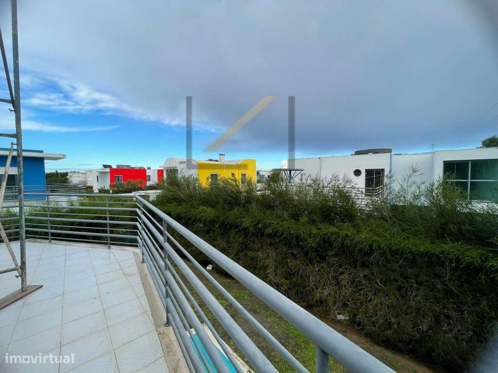 Moradia T3 com Piscina no Condomínio Palmela Village, Quinta do Anj...-48