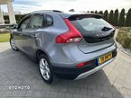 Volvo V40 Cross Country D2 Momentum - 2