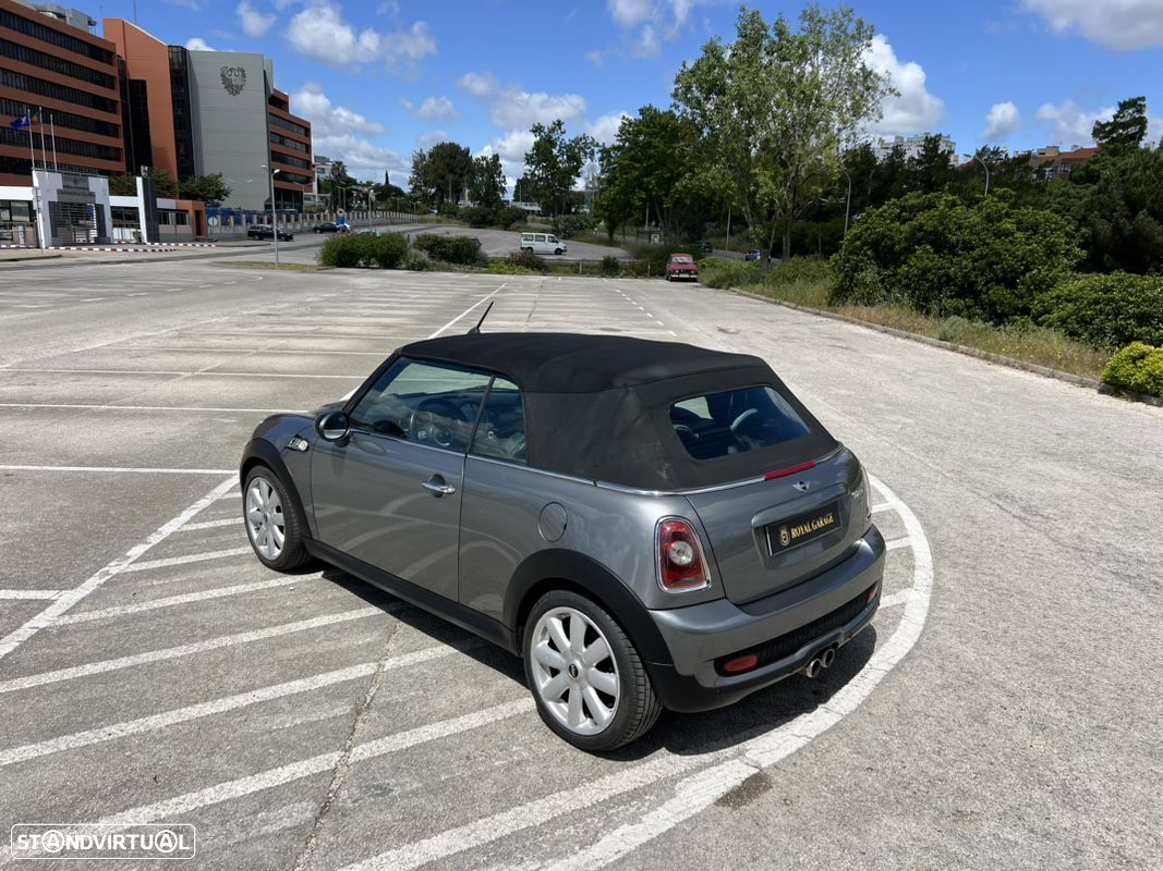 MINI Cabrio Cooper S - 22