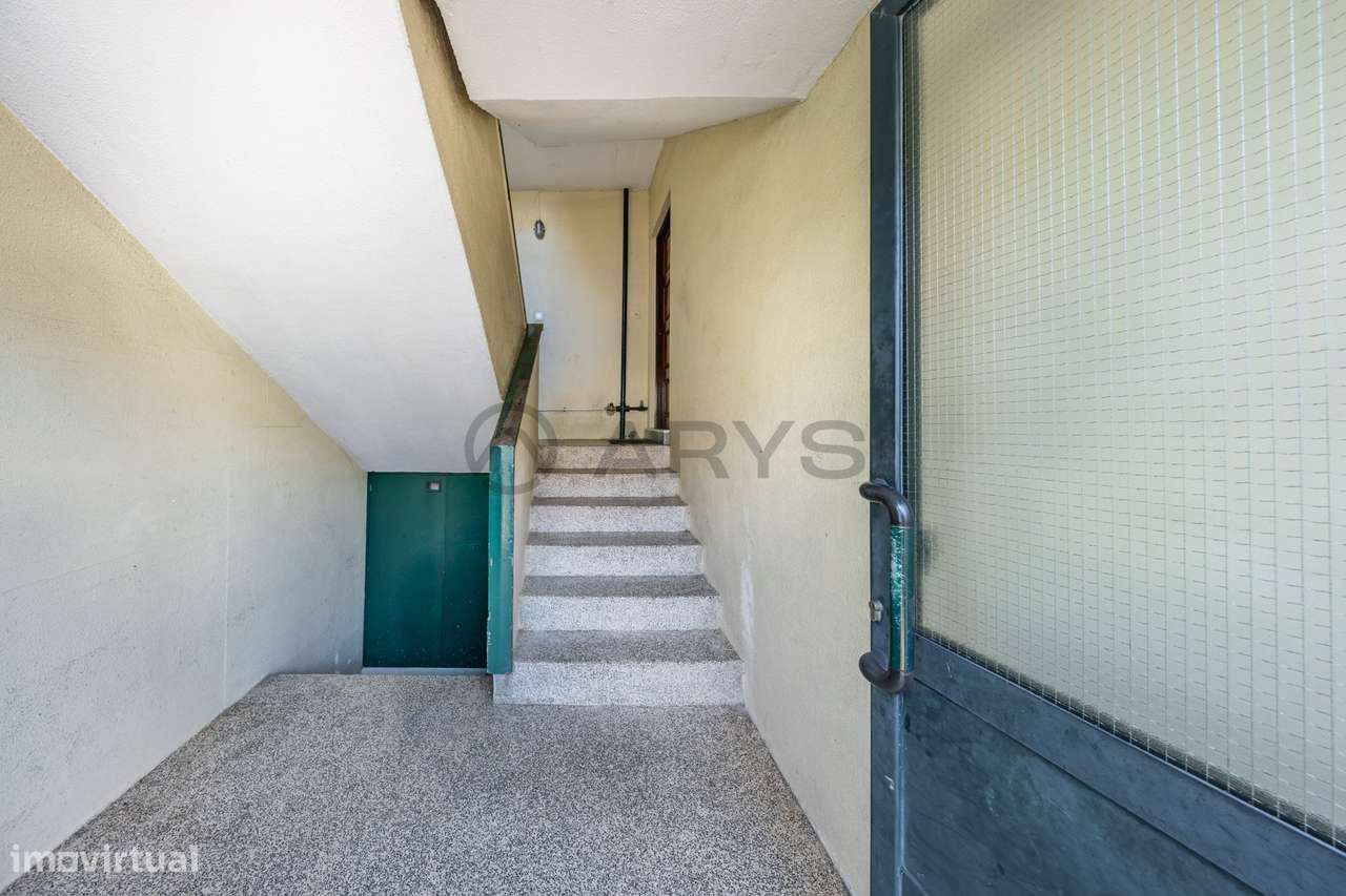 Apartamento T3 em Ramalde-27