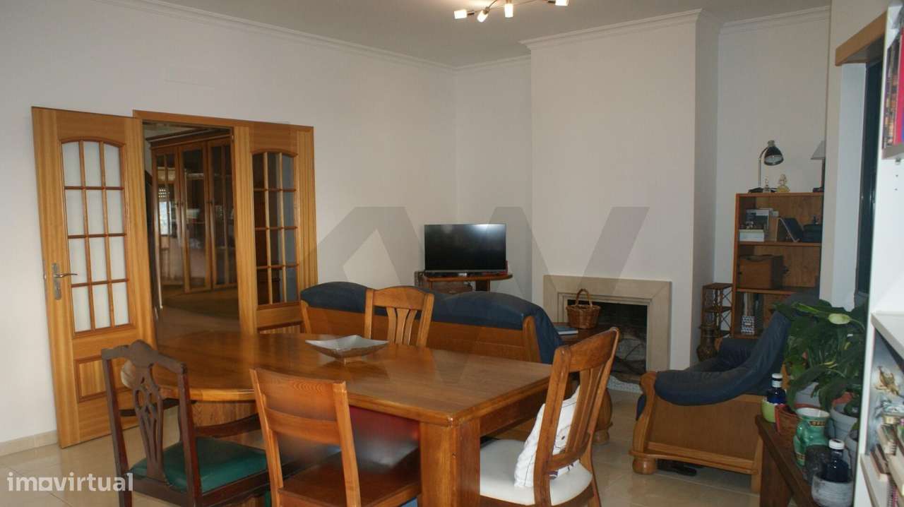 T3 com Garagem | Áreas Generosas | Lapas, Torres Novas - Grande imagem: 4/29