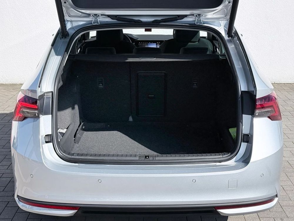Skoda Octavia 1.5 TSI Selection 2024 — zdjęcie 3