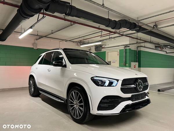 Mercedes-Benz GLE 400 d 4Matic 9G-TRONIC AMG Line - 2