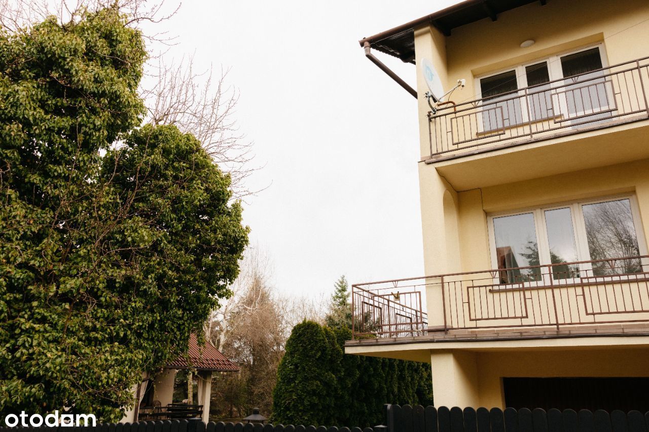 Staroniwa: komfortowy dom w spokojnej okolicy