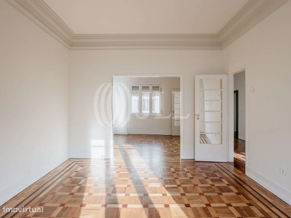 Apartamento T4+2, na Rua Rodrigo da Fonseca, Lisboa - Grande imagem: 4/30