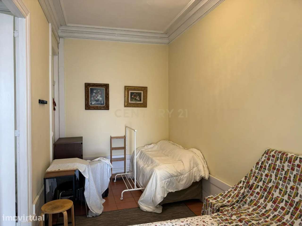 Prédio de Charme na Praça da República – Centro do Porto-26