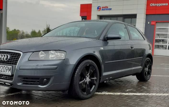 Audi A3 1.4 TFSI S line Sportpaket - 4