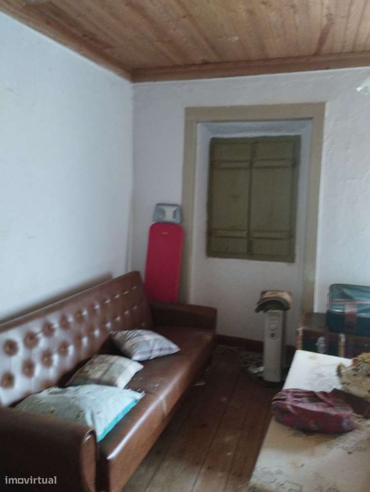 Moradia para Restauro - Grande imagem: 4/9