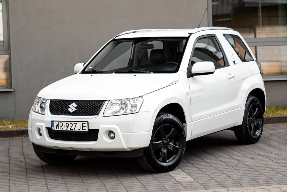 Suzuki Grand Vitara II (2005-2015) 1.6 Black&White 2007