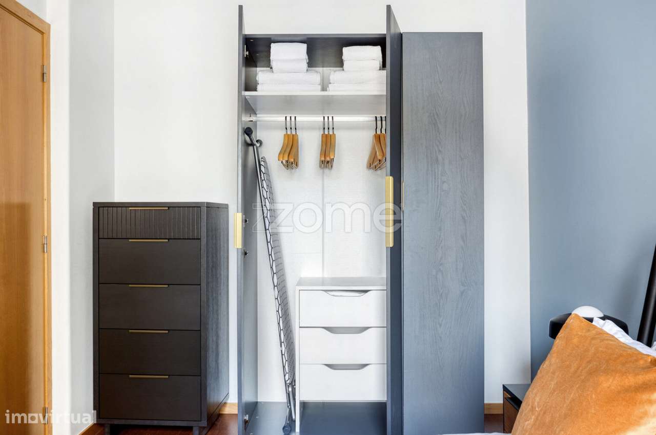 Apt T3 totalmente renovado no centro de Lisboa, junto à Gulbenkian-33
