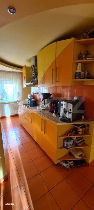 Apartament 4 camere, 80 mp, zona Ultracentrala - Imagine principală: 4/10