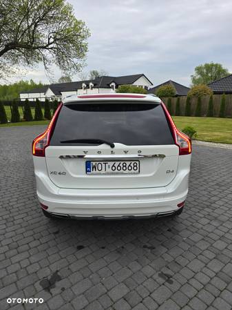 Volvo XC 60 D4 Drive-E Ocean Race - 9