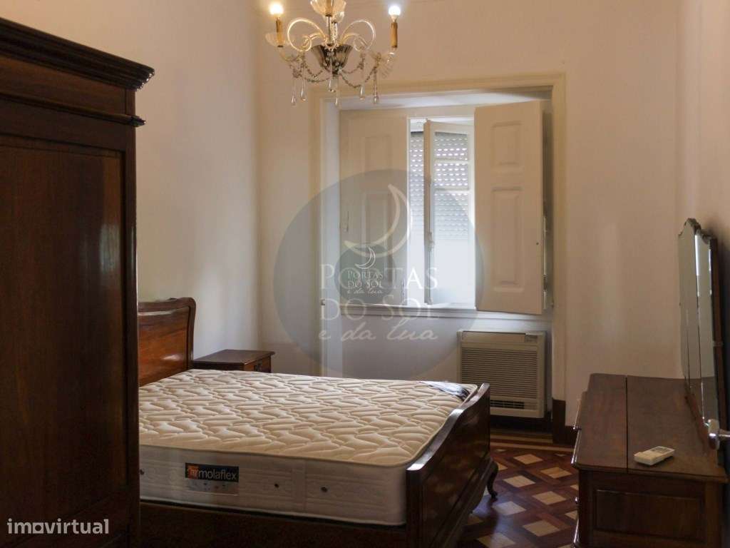 T6 c sótão (72m2), terraço, pátio e estacionamento-9