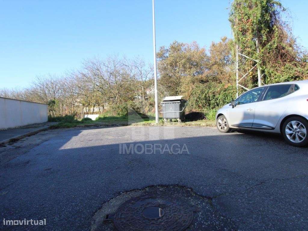 Venda de Terreno para Lotear, em Gualtar, Braga-16