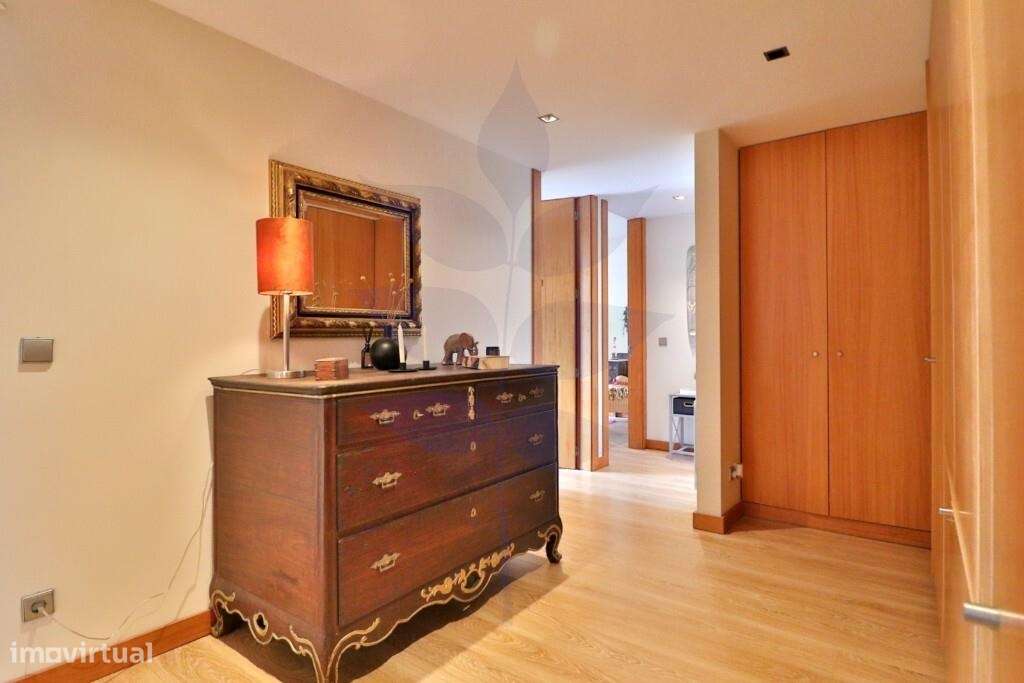 Moradia T4+Escritório na Areosa, junto à praia-40