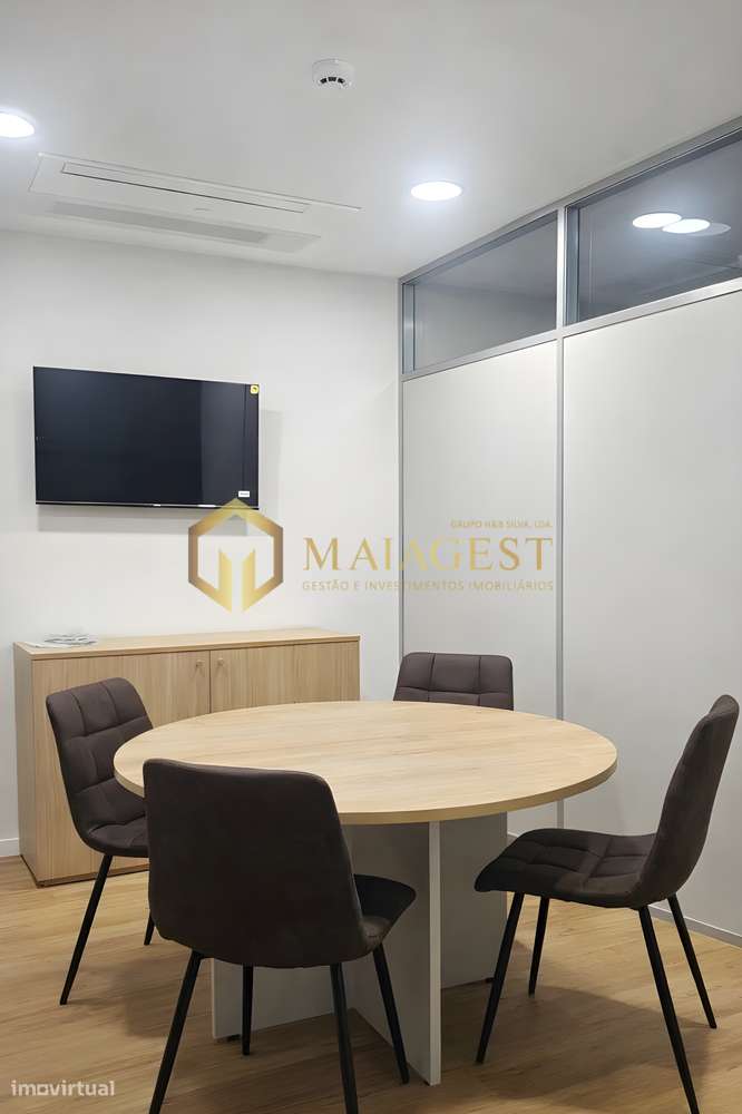 Gabinetes Novos para Arrendamento junto à Rotunda da Areosa - Grande imagem: 4/9