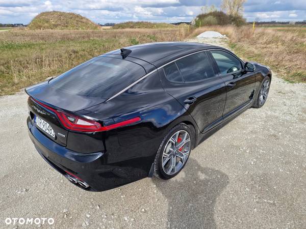 Kia Stinger 3.3 T-GDI V6 GT AWD - 20