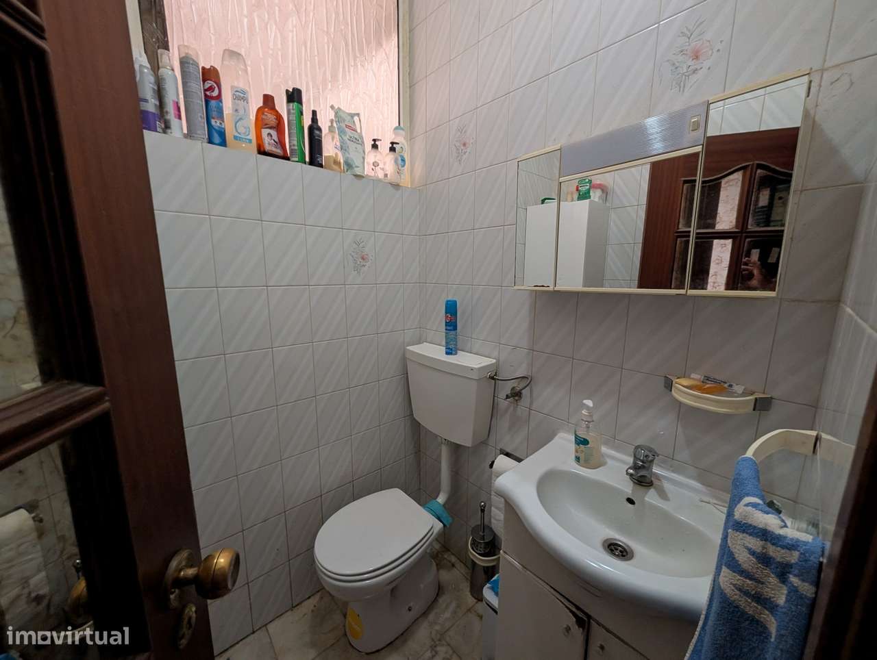 Excelente moradia centro Costa Caparica-50