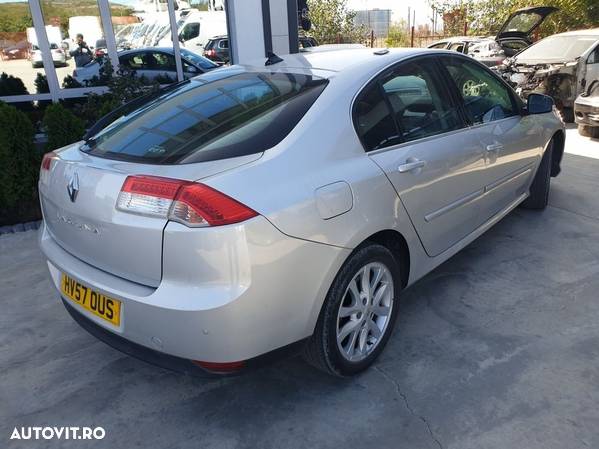 aripa stanga renault laguna 3 - 7