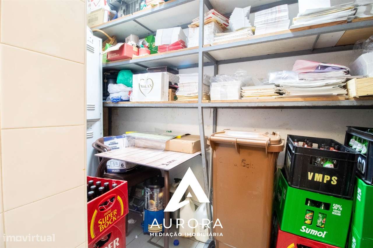 CAFÉ PARA VENDA - ESMORIZ-5