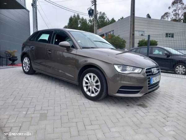 Audi A3 Sportback 1.6 TDI Attraction - 5