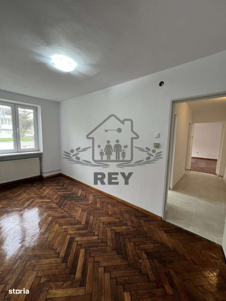 Apartament 3 camere de vânzare zona Terezian-Rusciorului-Lungă - Imagine principală: 2/13