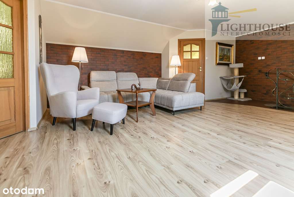 Dom w Trąbkach Wlk. z potencjałem Biznesowym-12