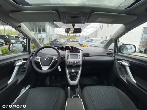 Toyota Verso 1.8 Premium EU5 - 7