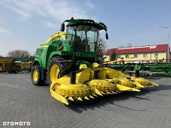 John Deere 8300 - 14