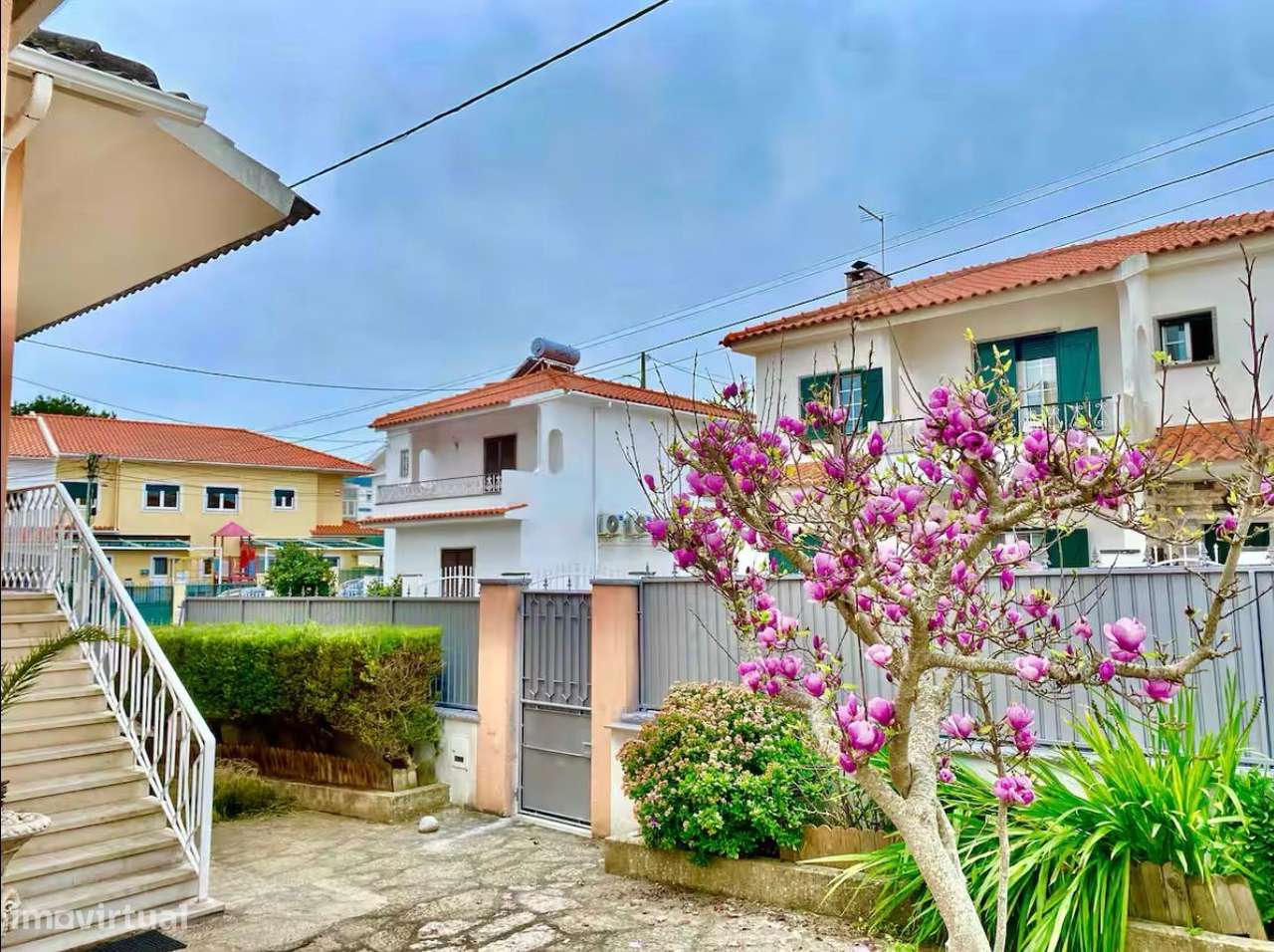 Moradia T8 com jardim localizada em Cascais. T2 e T4 no Centro de Casc - Grande imagem: 4/44