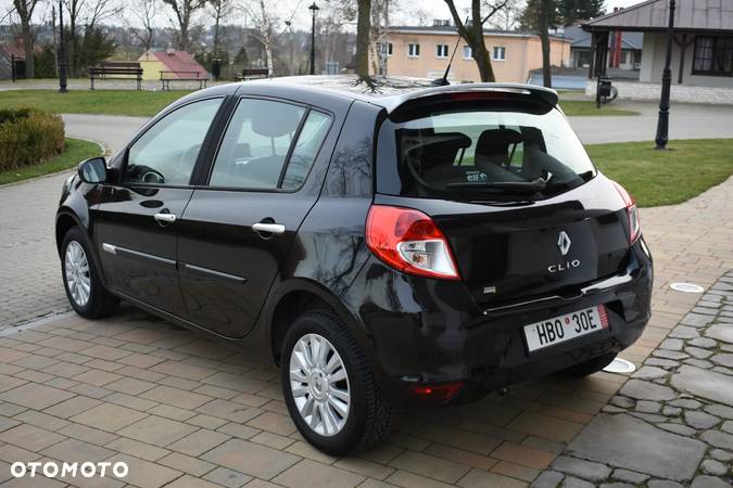 Renault Clio 1.2 TCE Expression - 9