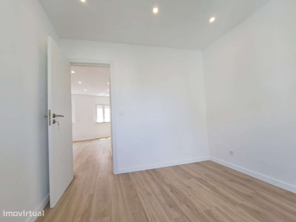 Apartamento T2 para venda em Forte da Casa (junto ao Alverca Park) ...-15