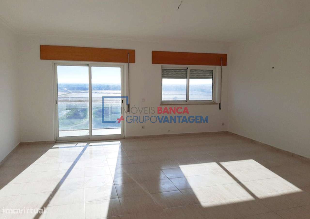 Apartamento T2 a 2 minutos da Estação de Comboios da Azambuja - Grande imagem: 4/10