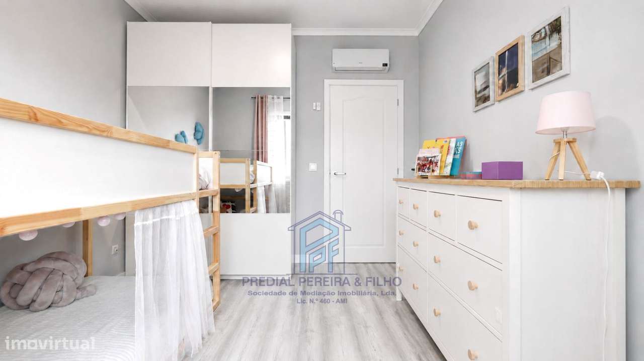 Apartamento T3 Remodelado - Fãnzeres / Portelinha-18