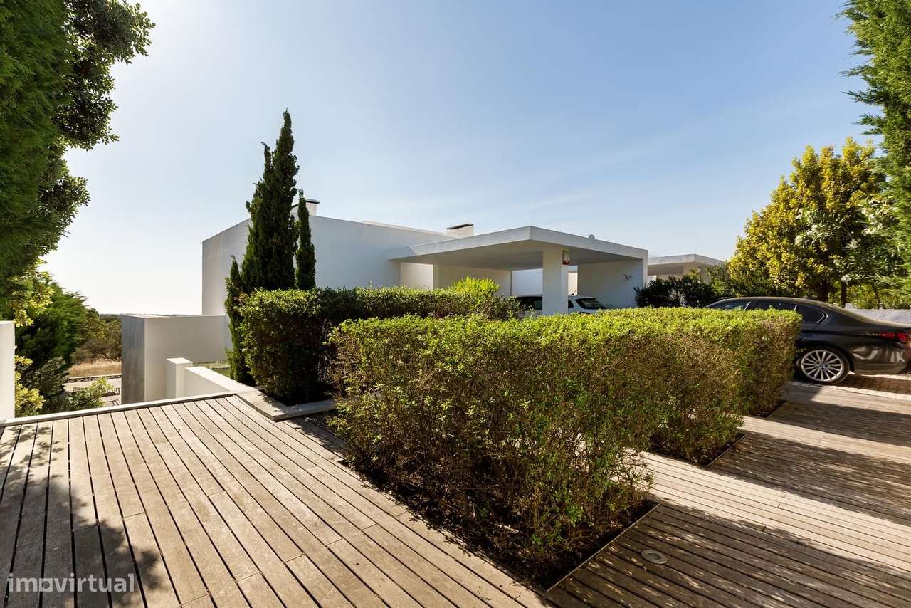 Moradia Geminada T3 com piscina, Castelo, Sesimbra - Grande imagem: 2/33