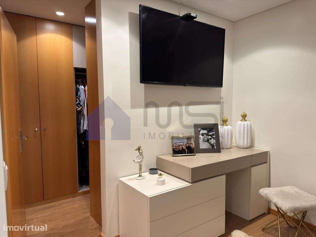 Moradia T3 em Matosinhos — Conforto e Elegância-18