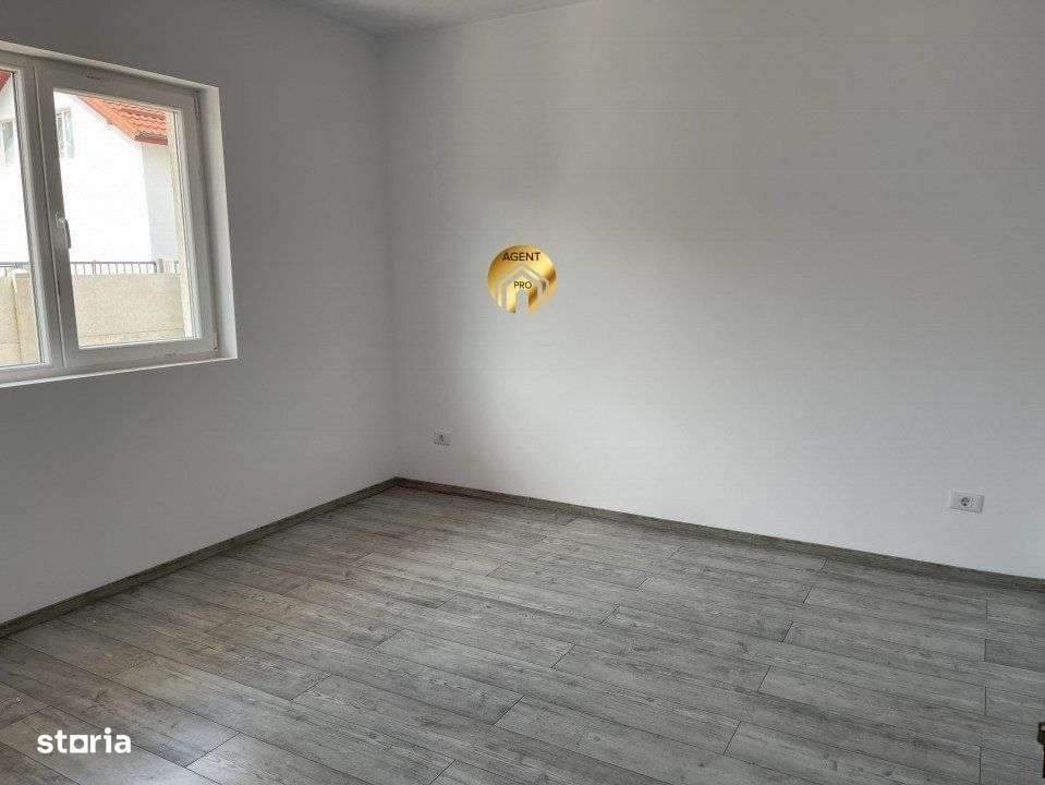 Casa Parter - 3 camere,300mp teren - Imagine principală: 5/11