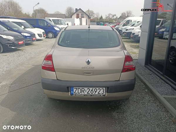 Renault Megane - 5