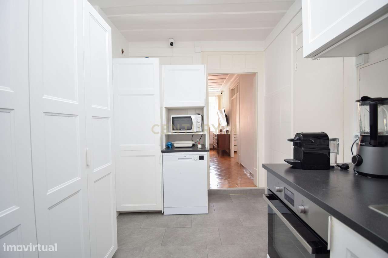 T3+1 junto à Avenida da Liberdade | Excelente Oportunidade para Invest-9