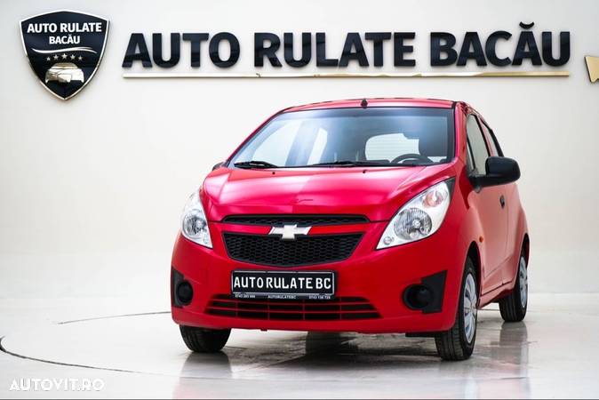 Chevrolet Spark 1.0 + - 12