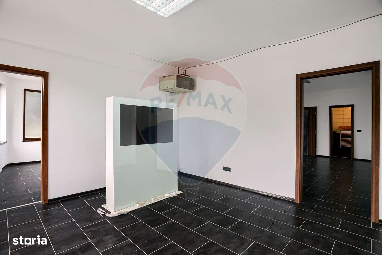 Inchiriere spațiu modern pentru birouri sau servicii, zona Subcetate - Imagine principală: 4/9