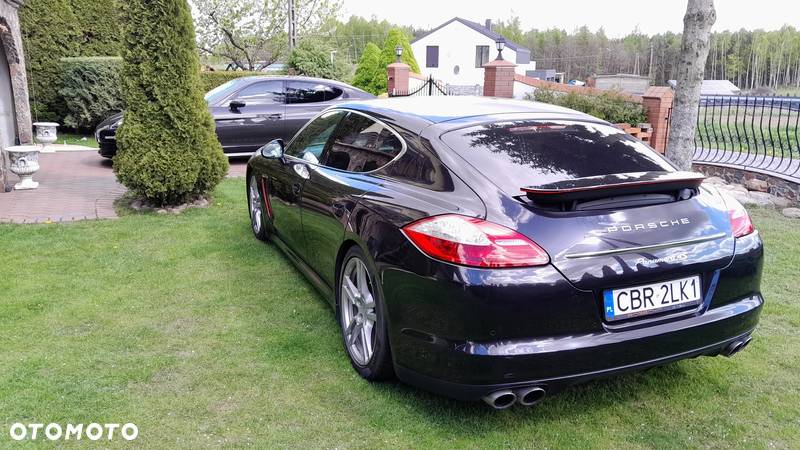 Porsche Panamera 4S PDK - 10