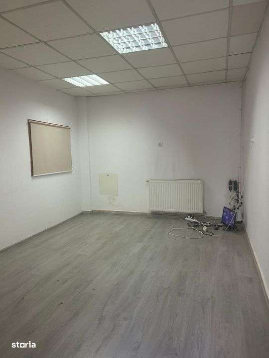 Inchiriere sau vanzare spatiu comercil   in Zalau-3